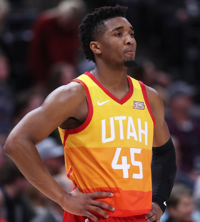 與巴塞羅那 與巴塞羅那